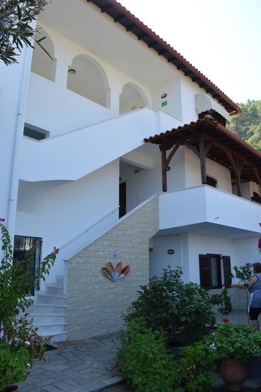 Nikos & Panagiota Apartment วูร์วูรู ภายนอก รูปภาพ