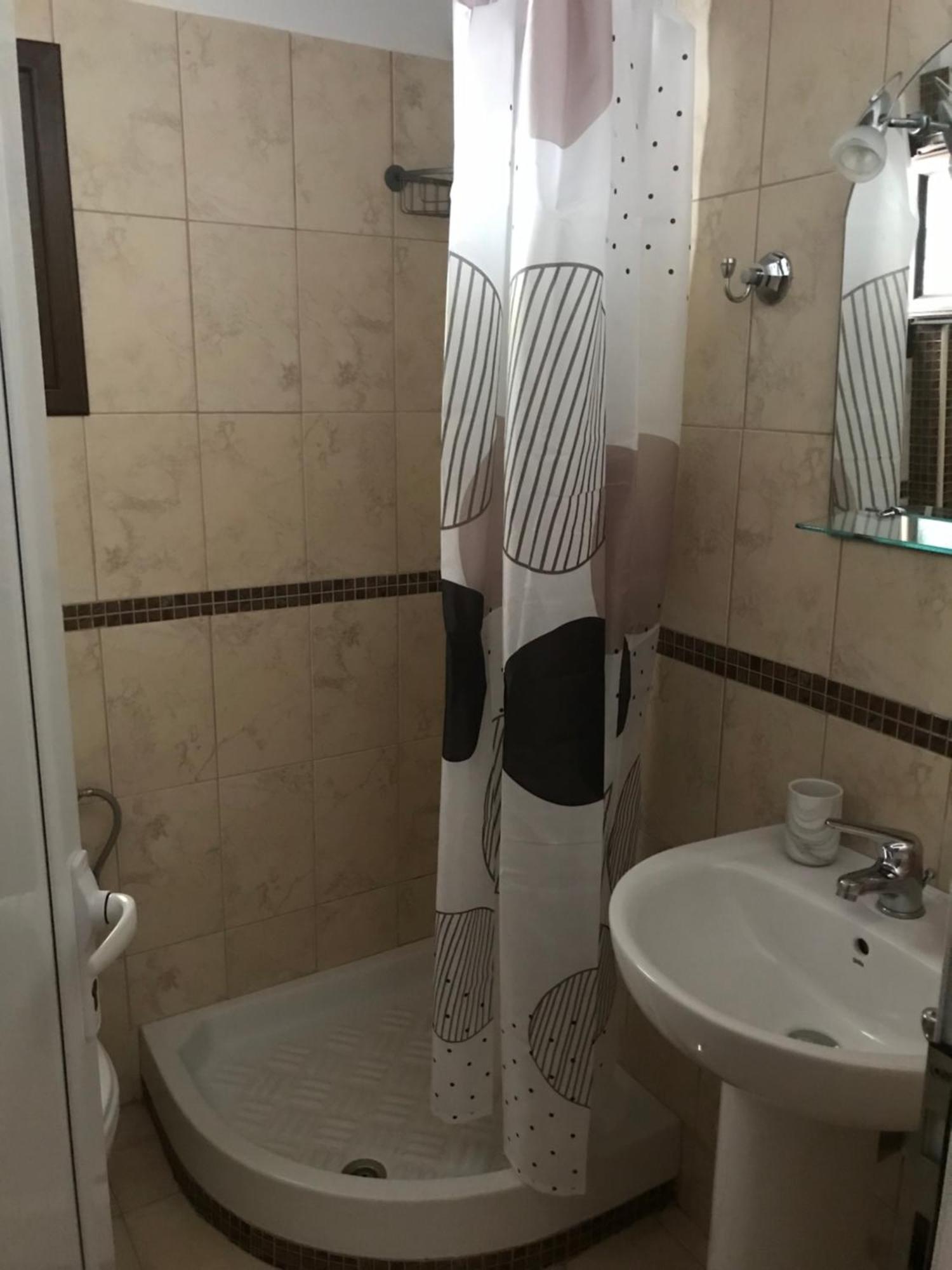 Nikos & Panagiota Apartment วูร์วูรู ภายนอก รูปภาพ