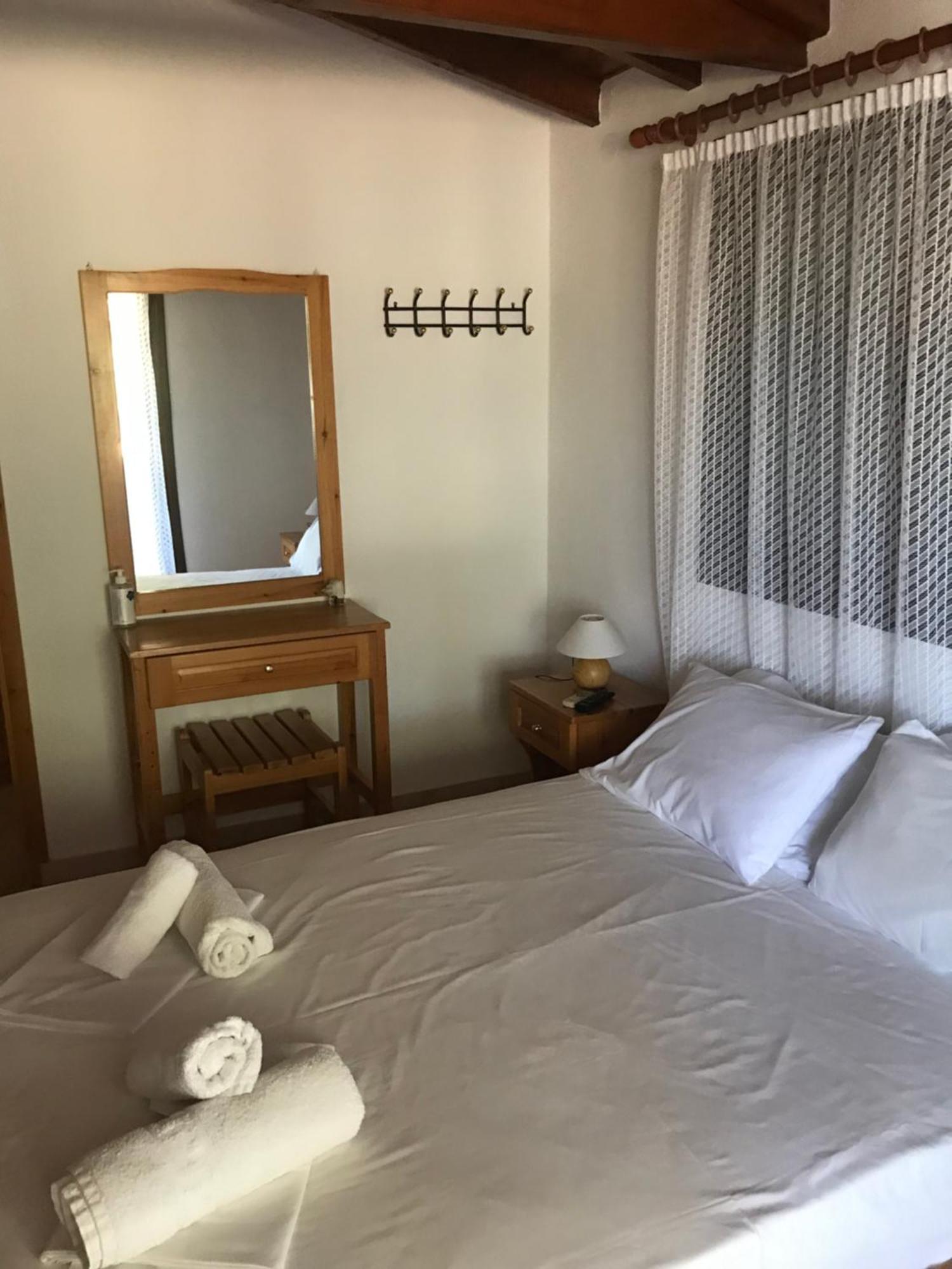 Nikos & Panagiota Apartment วูร์วูรู ภายนอก รูปภาพ